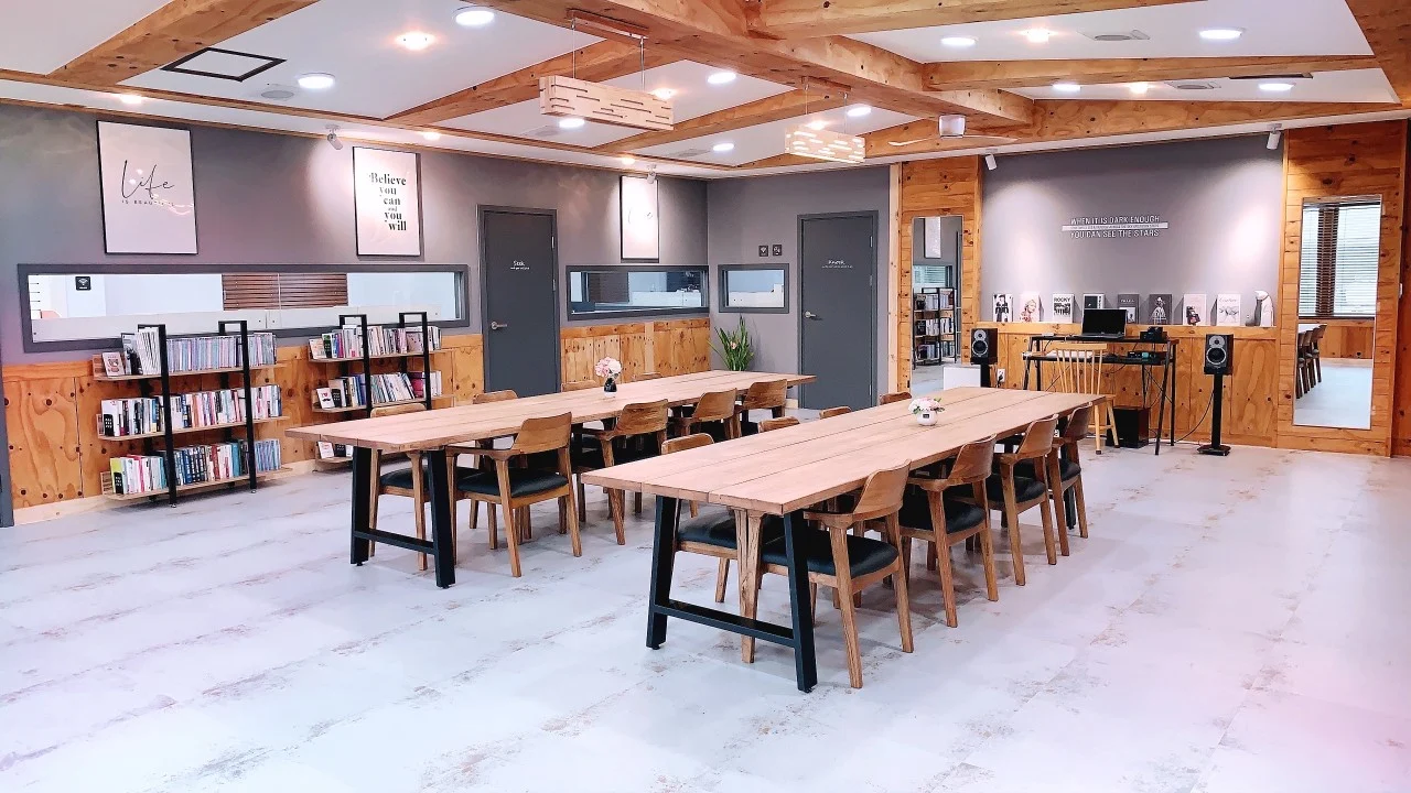 JDP외국어학원 함께 배우는 메인 학습실